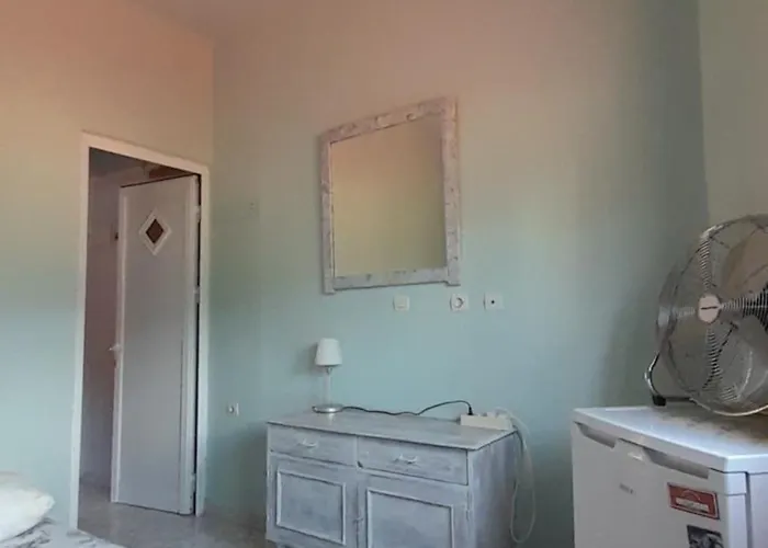 Semesterbostad Helen's *